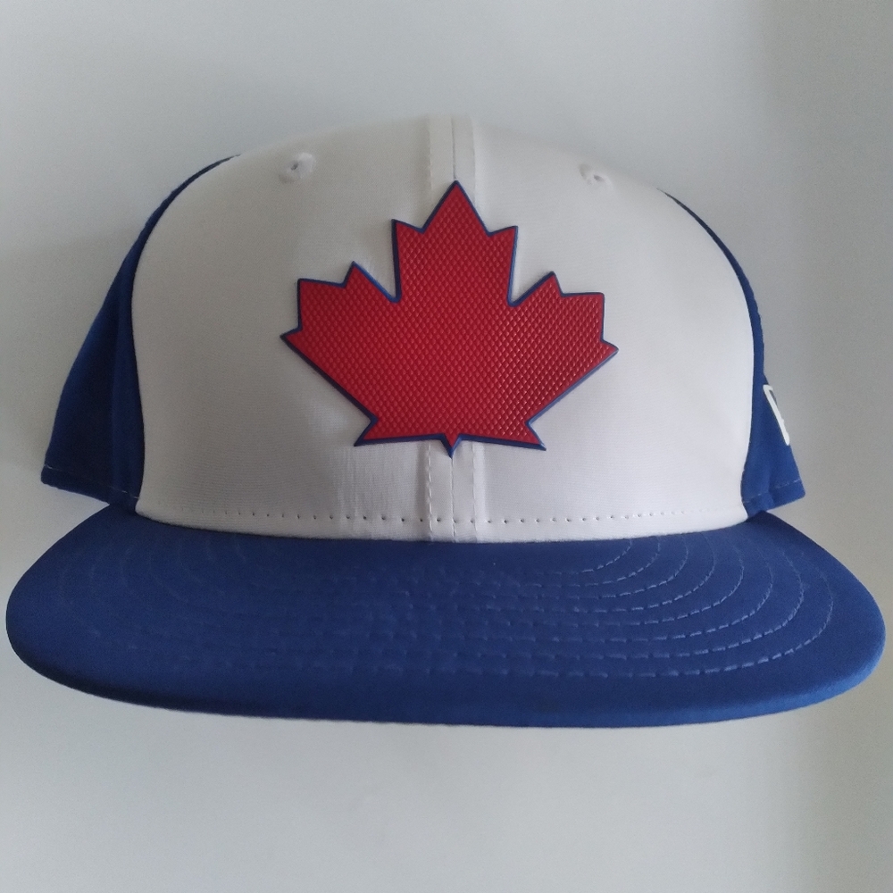 Toronto Blue Jays New Era Canada Fitted Hat- Size 6 3/4- New Without Tags